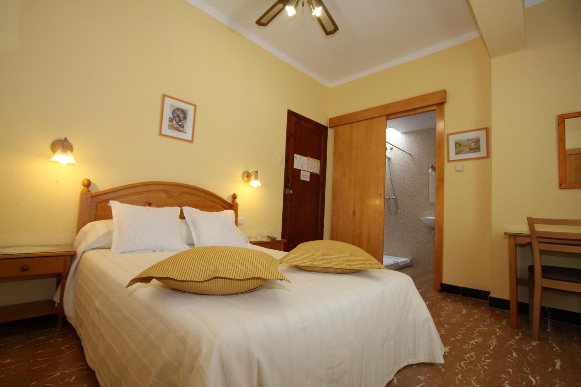 Hotel Sol Беникарло Номер фото