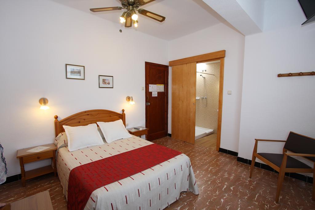 Hotel Sol Беникарло Номер фото